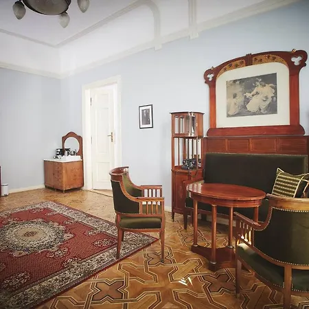 Chopin Boutique 4*