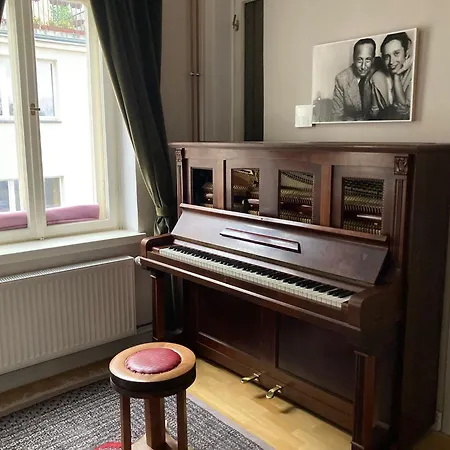 Chopin Boutique 4*