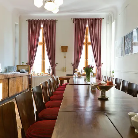 Chopin Boutique شقة فندقية 4*