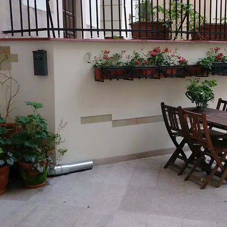 شقة فندقية Chopin Boutique 4*