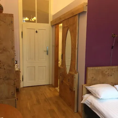 Chopin Boutique Aparthotel 4*